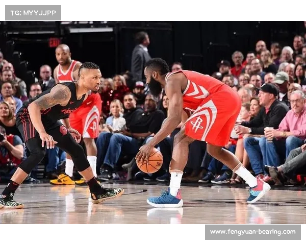 NBA今日焦点:布克 利拉德 哈登 杜兰特四大交易消息 NBA今日焦点:布克 利拉德 哈登 杜兰特四大交易消息