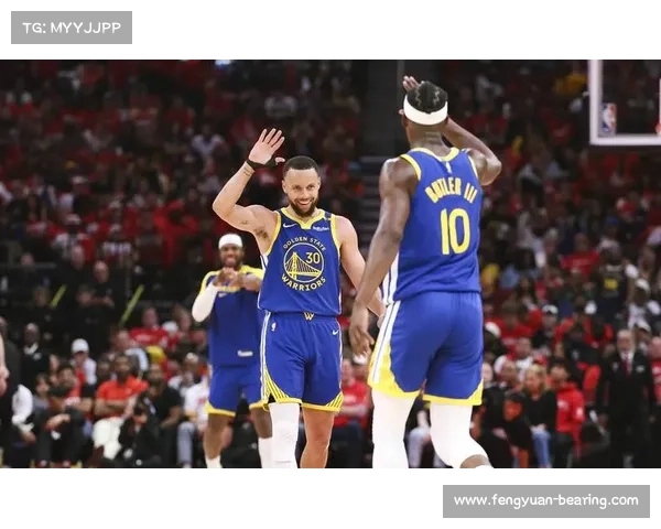 NBA战报!勇士117-114猛龙险胜,巴特勒追梦21分三双,库里伤退! NBA战报!勇士117-114猛龙险胜,巴特勒追梦21分三双,库里伤退!